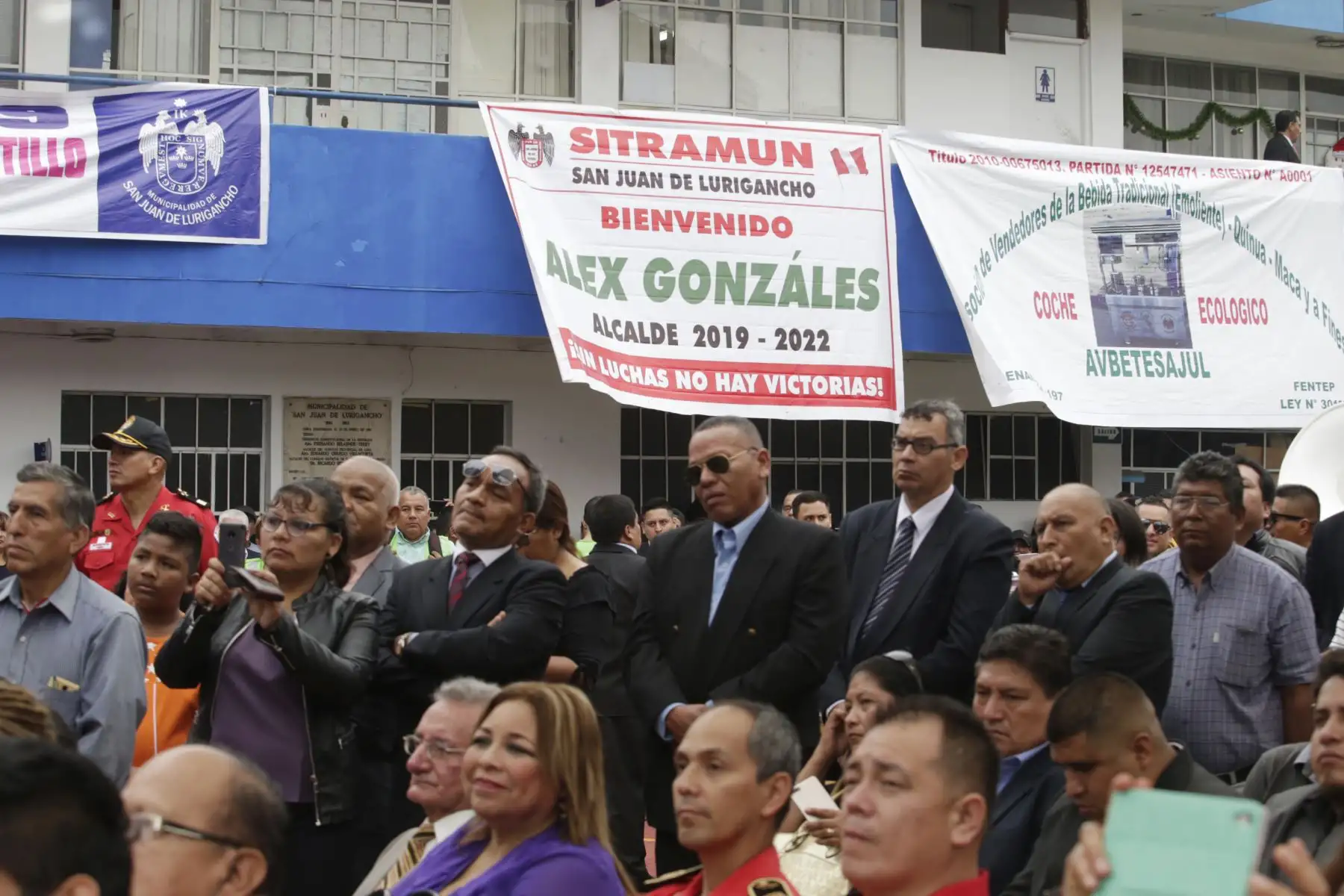 Alex González Castillo, es juramentado como Alcalde de San Juan de Lurigancho en ceremonia realizada en el local Institucional de la Municipalidad. Foto: ANDINA/Nathalie Sayago