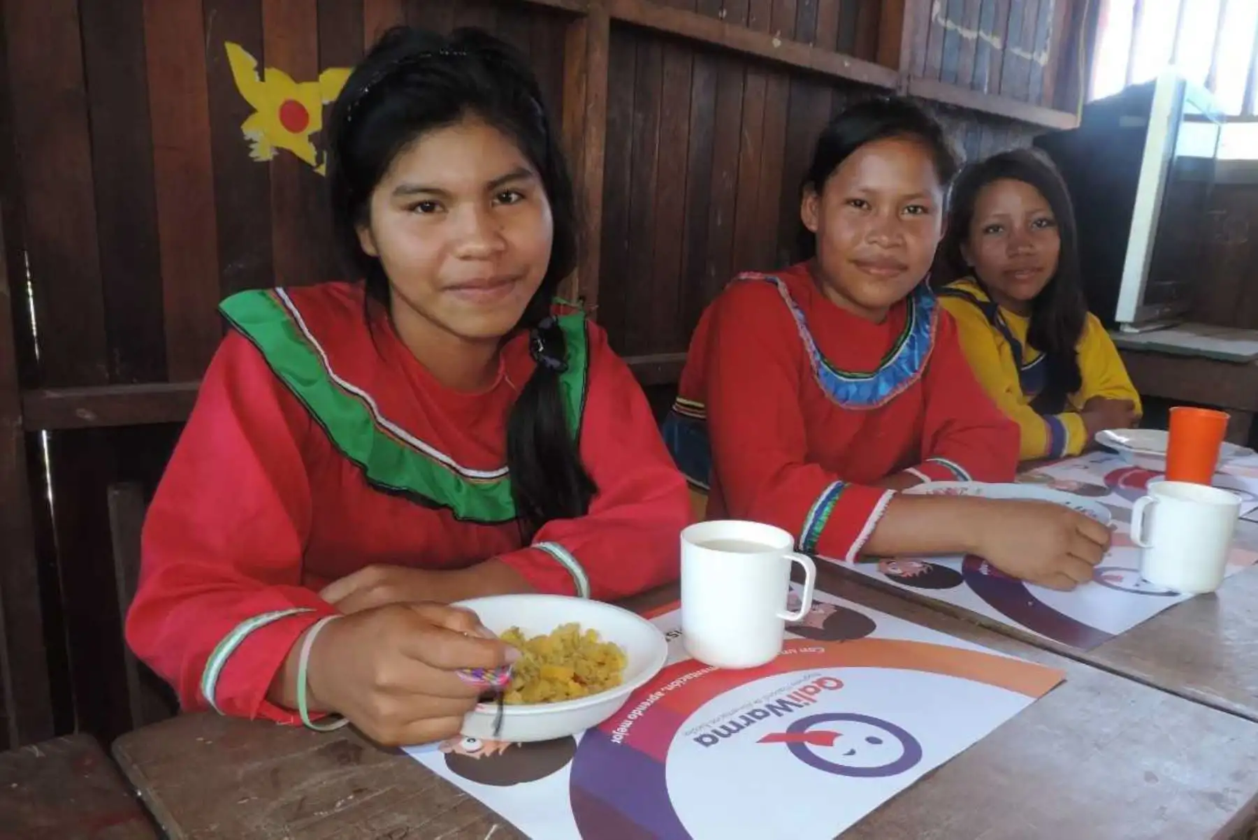 Durante el año escolar 2018, el Programa Nacional de Alimentación Escolar Qali Warma, del Ministerio de Desarrollo e Inclusión Social (Midis), distribuyó un total de 106 mil 876 toneladas de alimentos para la preparación de desayunos y almuerzos escolares en 59,483 instituciones educativas del país.