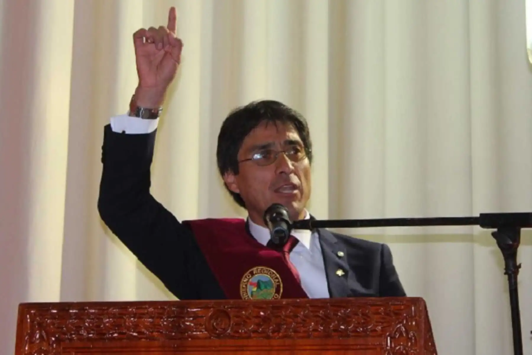 Los gobernadores regionales del sur del país plantearán la renuncia del Fiscal de la Nación, Pedro Chávarry, en rechazo a la remoción de los fiscales Rafael Vela y José Domingo Pérez del Equipo Especial del Ministerio Público encargado de investigar el caso Lava Jato