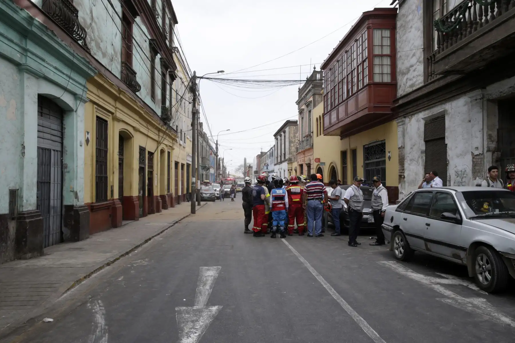 Solar antiguo ubicado en el 727 del Jirón Callao, centro de Lima se derrumbó intempestivamente. Foto: ANDINA/Nathalie Sayago