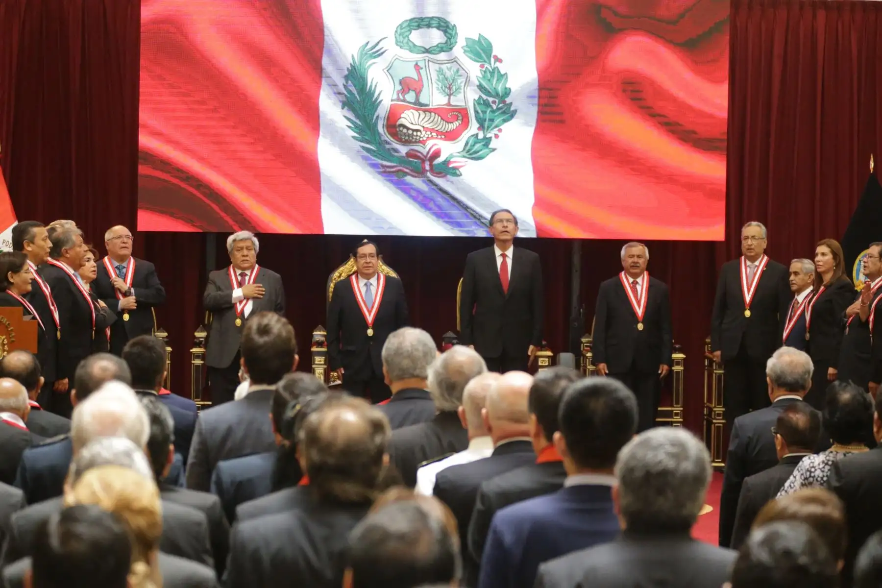Presidente Vizcarra asiste a la juramentación del  juez supremo José Luis Lecaros Cornejo quien asume  la presidencia del Poder Judicial y de la Corte Suprema de Justicia para el periodo 2019-2020. Foto: ANDINA/Luis Iparraguirre