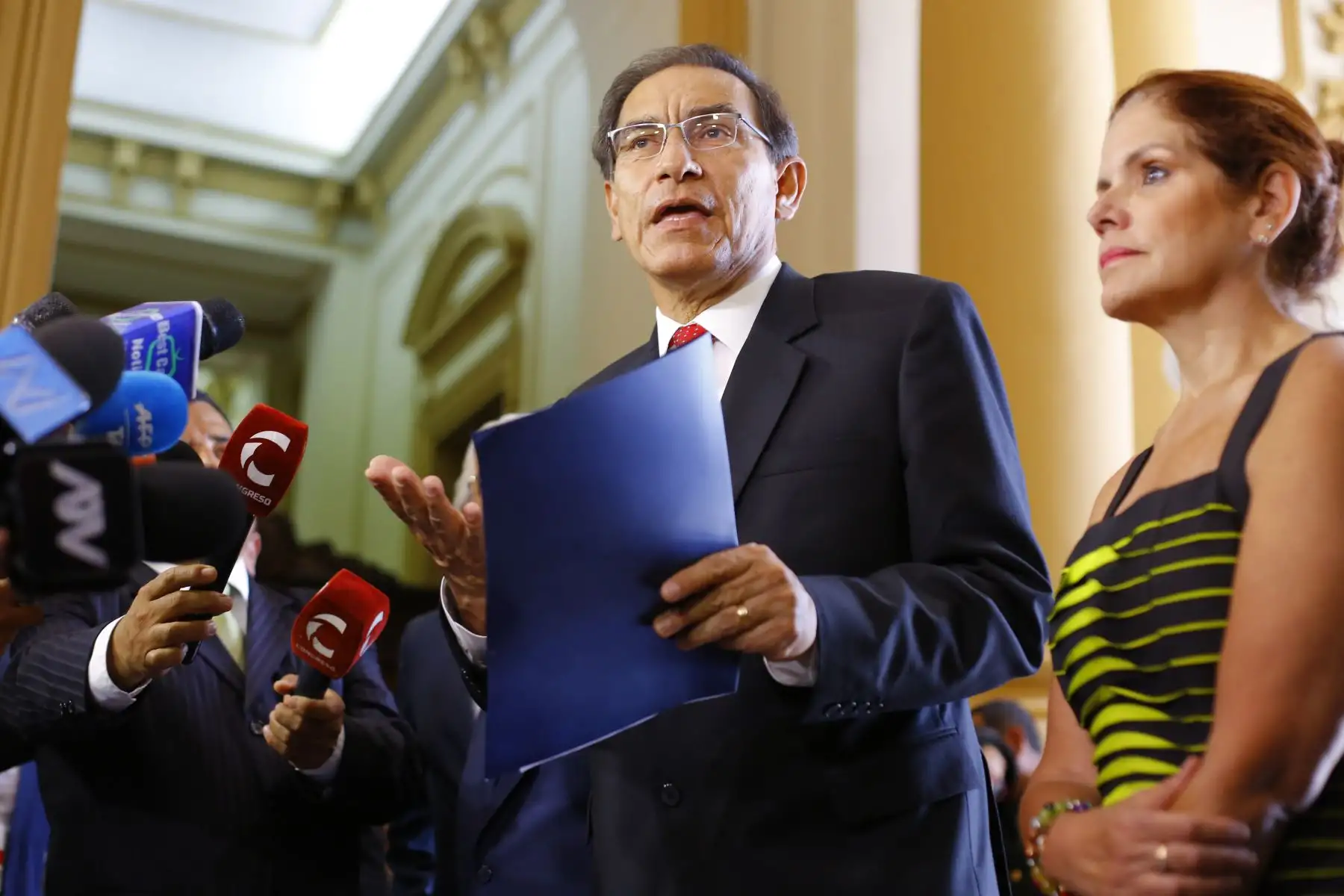 Presidente Vizcarra presenta al Congreso de la República proyecto de ley que declara en emergencia al Ministerio Público. Foto: ANDINA/Prensa Presidencia
