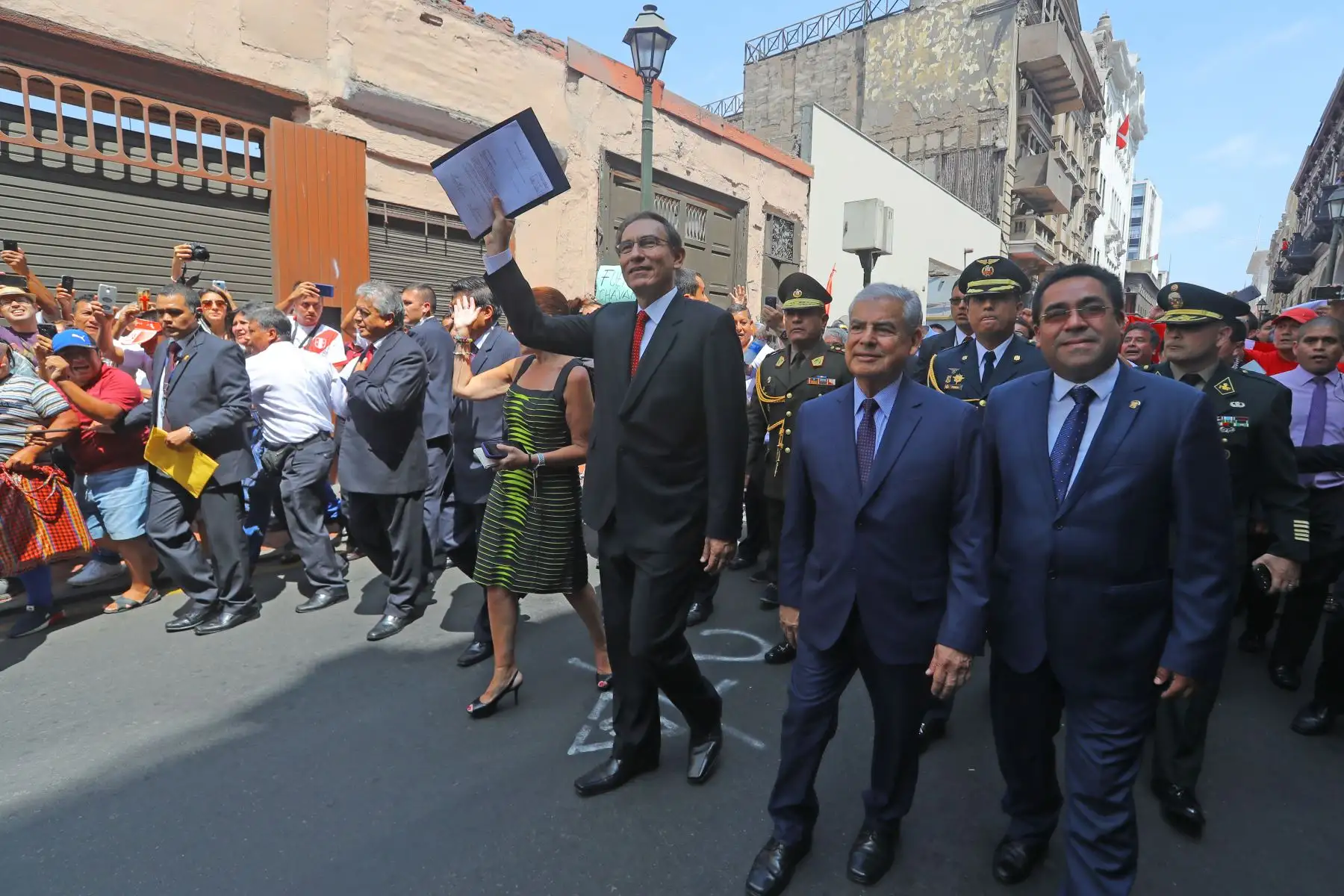 Presidente Vizcarra presenta al Congreso de la República proyecto de ley que declara en emergencia al Ministerio Público. Foto: ANDINA/Prensa Presidencia