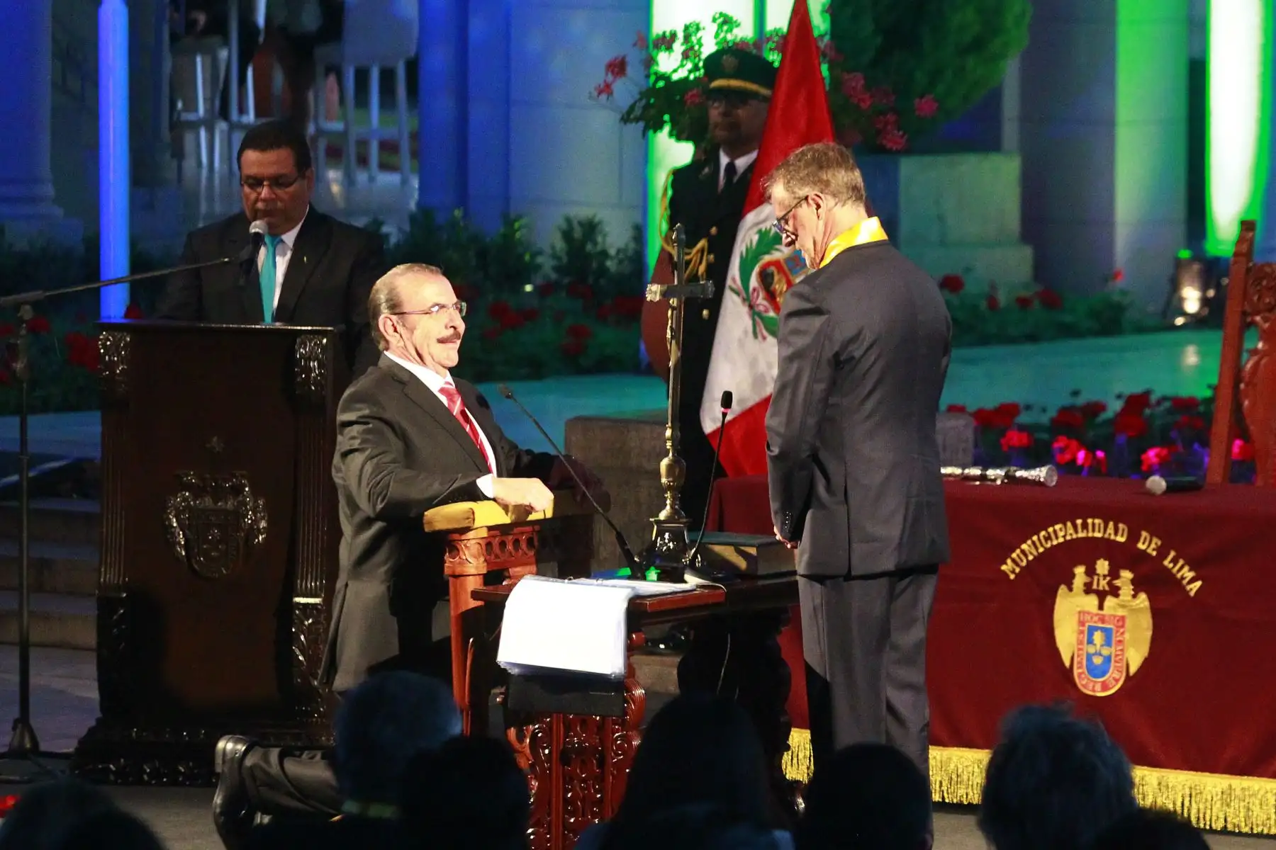 Juramentación del nuevo regidor  de Lima,Ángel Tacchino del Pino .Foto: ANDINA/Eddy Ramos