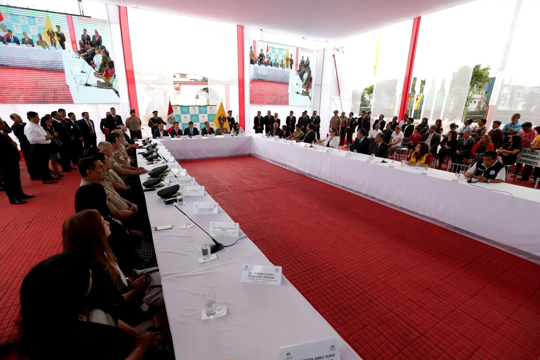 Alcalde de Lima, encabezó el Primer Consejo Descentralizado de Seguridad Ciudadana que se realizó en el Parque del Trabajo, San Martín de Porres, con la presencia del ministro del Interior, Carlos Morán. Foto: ANDINA/Luis Iparraguirre
