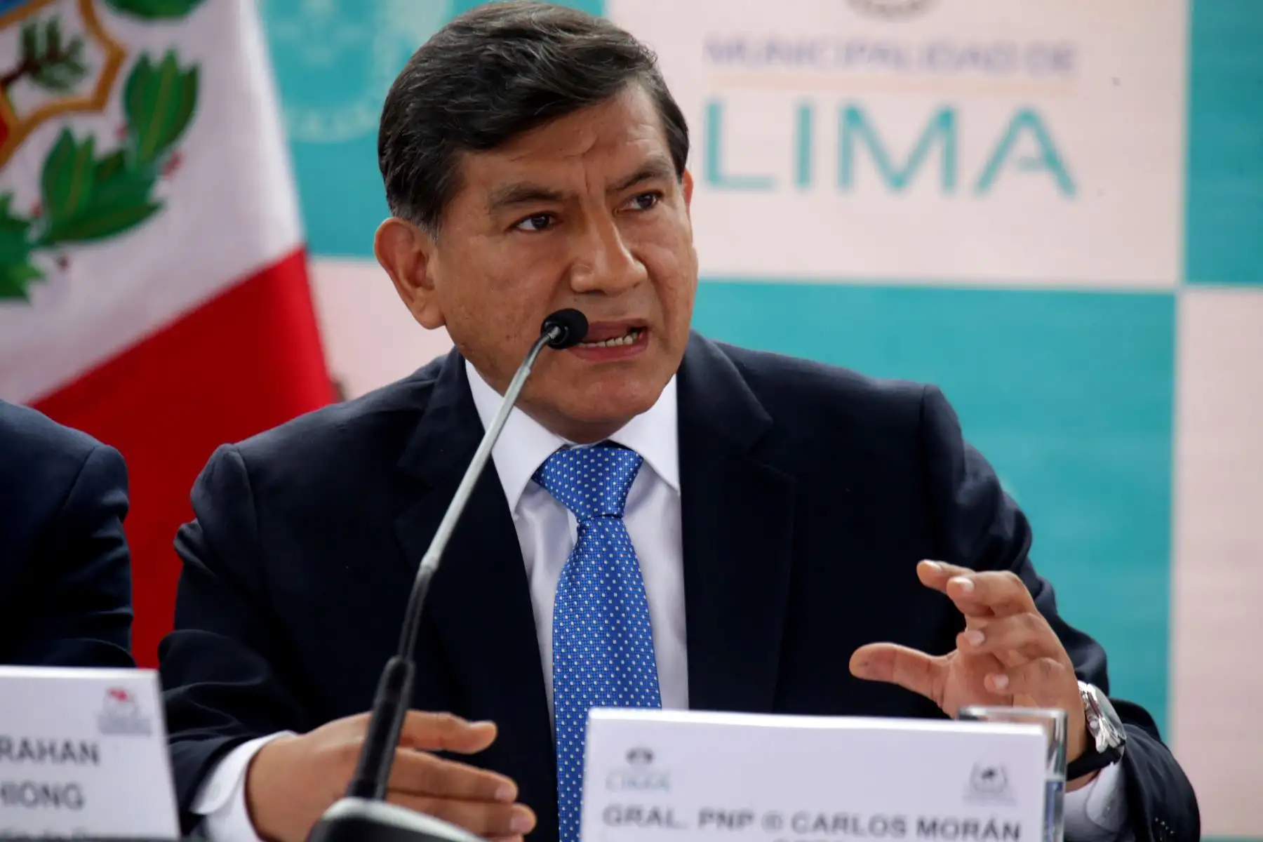 Alcalde de Lima, encabezó el Primer Consejo Descentralizado de Seguridad Ciudadana que se realizó en el Parque del Trabajo, San Martín de Porres, con la presencia del ministro del Interior, Carlos Morán. Foto: ANDINA/Luis Iparraguirre