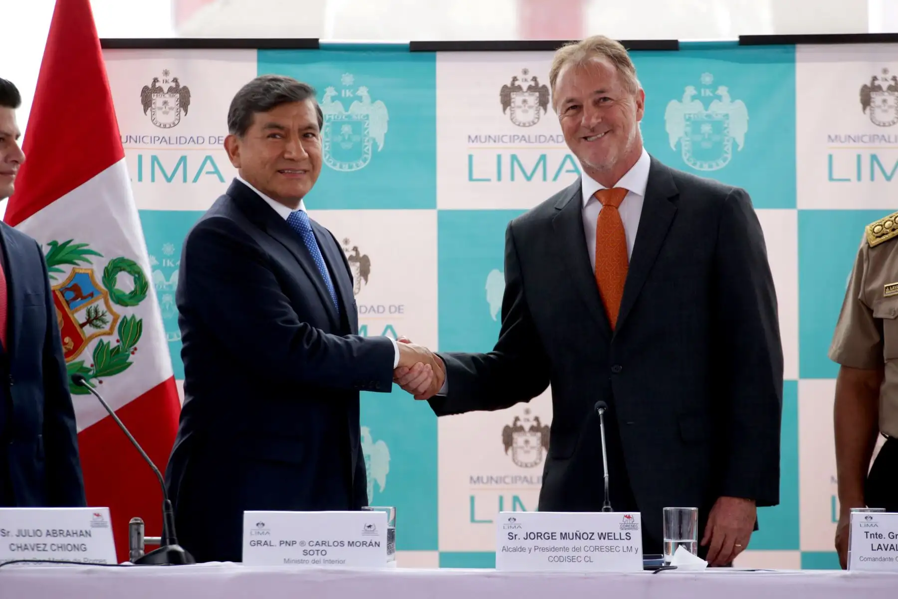 Alcalde de Lima, encabezó el Primer Consejo Descentralizado de Seguridad Ciudadana que se realizó en el Parque del Trabajo, San Martín de Porres, con la presencia del ministro del Interior, Carlos Morán. Foto: ANDINA/Luis Iparraguirre