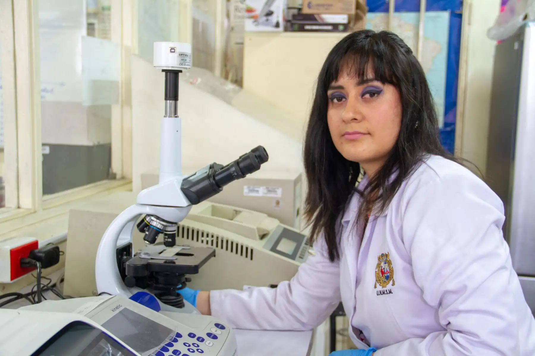 Carol Flores Fernández, ingeniera bioquímica estudiará doctorado en Reino Unido. Foto: ANDINA/Difusión.