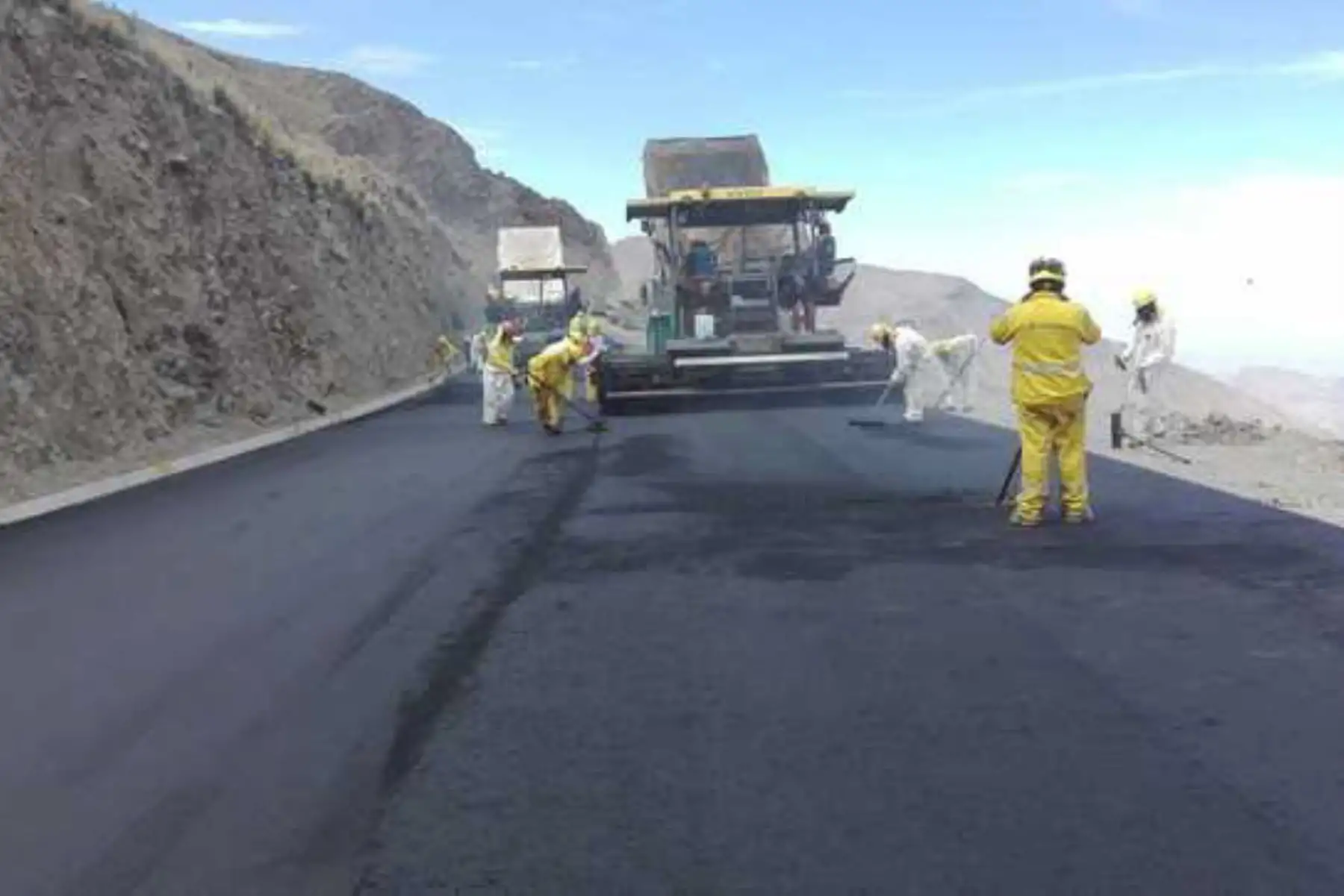 MTC: tramo III de carretera Tacna-Collpa-La Paz culminará en febrero del 2019