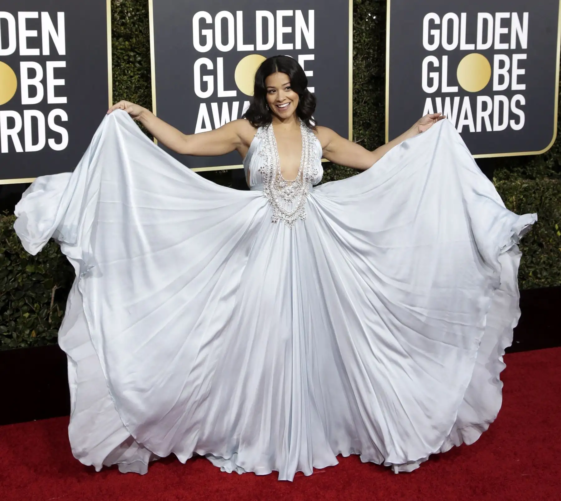 Gina Rodriguez llega a la ceremonia anual de entrega de los 76 Globos de Oro en el Beverly Hilton Hotel. EFE