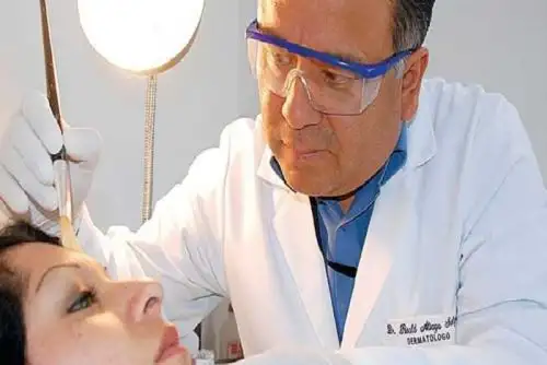 Según el informe de la Dirección Regional de Salud Junín, el cáncer de piel en la región presenta 269 casos, detectando el mayor número de pacientes con esta enfermedad en la provincia de Huancayo (241).