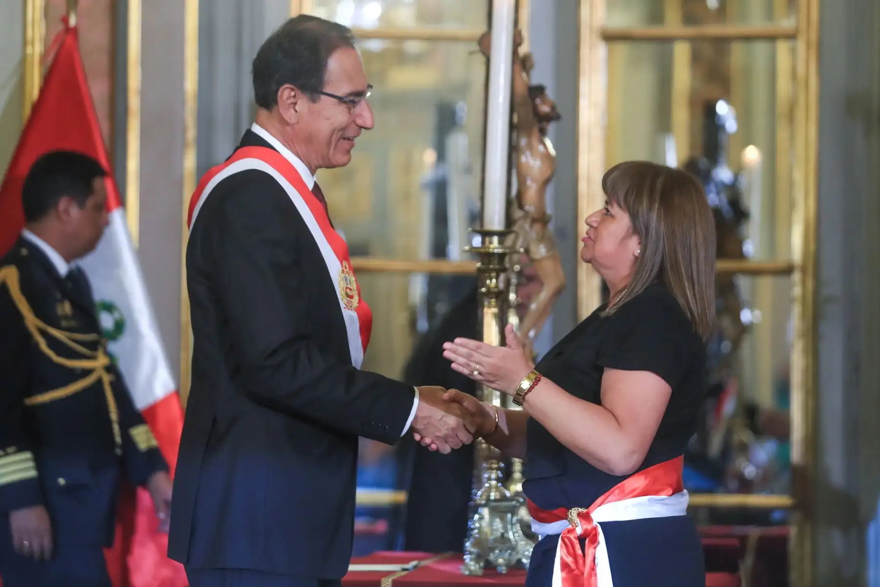 Presidente Vizcarra juramenta a nueva ministra de Salud, Zulema Tomás González. Foto: ANDINA/Prensa Presidencia