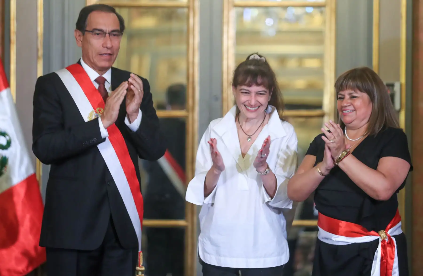 Presidente Vizcarra juramenta a nueva ministra de Salud, Zulema Tomás González. Foto: ANDINA/Prensa Presidencia
