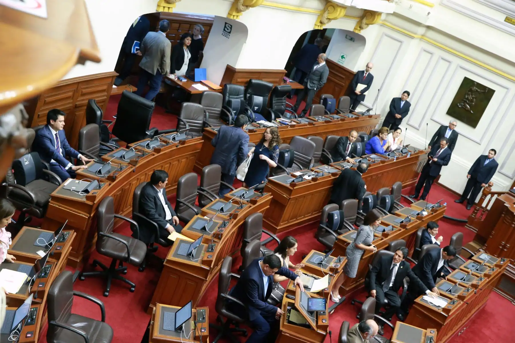 Bancada de Fuerza Popular se retira del pleno del congreso. Foto: ANDINA/Norman Córdova