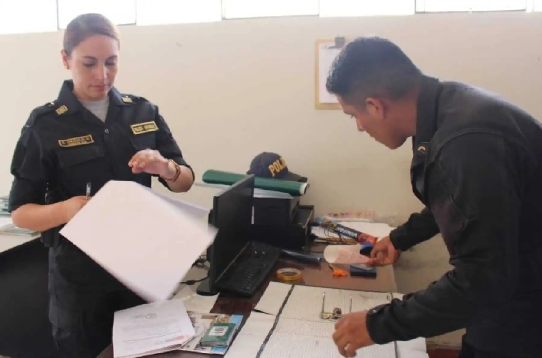 Al instalarse formalmente en la Comisaría de Moro, provincia ancashina del Santa, la nueva comisaria, teniente PNP Catherinne Chuquilin Marquina, subrayó que para ella era un reto fortalecer la seguridad ciudadana.