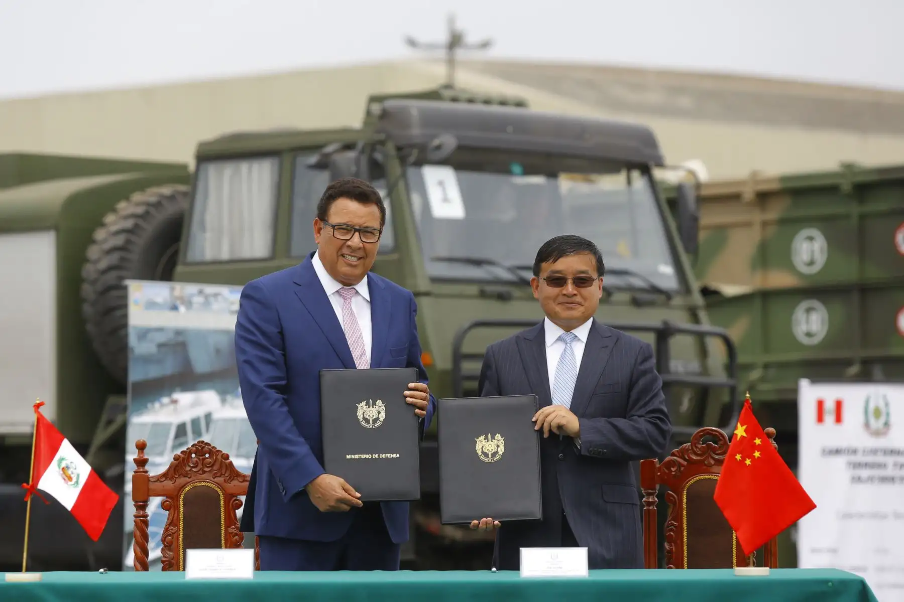 Jefe de Estado participa en la ceremonia de entrega de donación de la República Popular China a las Fuerzas Armadas. Foto: ANDINA/Prensa Presidencia