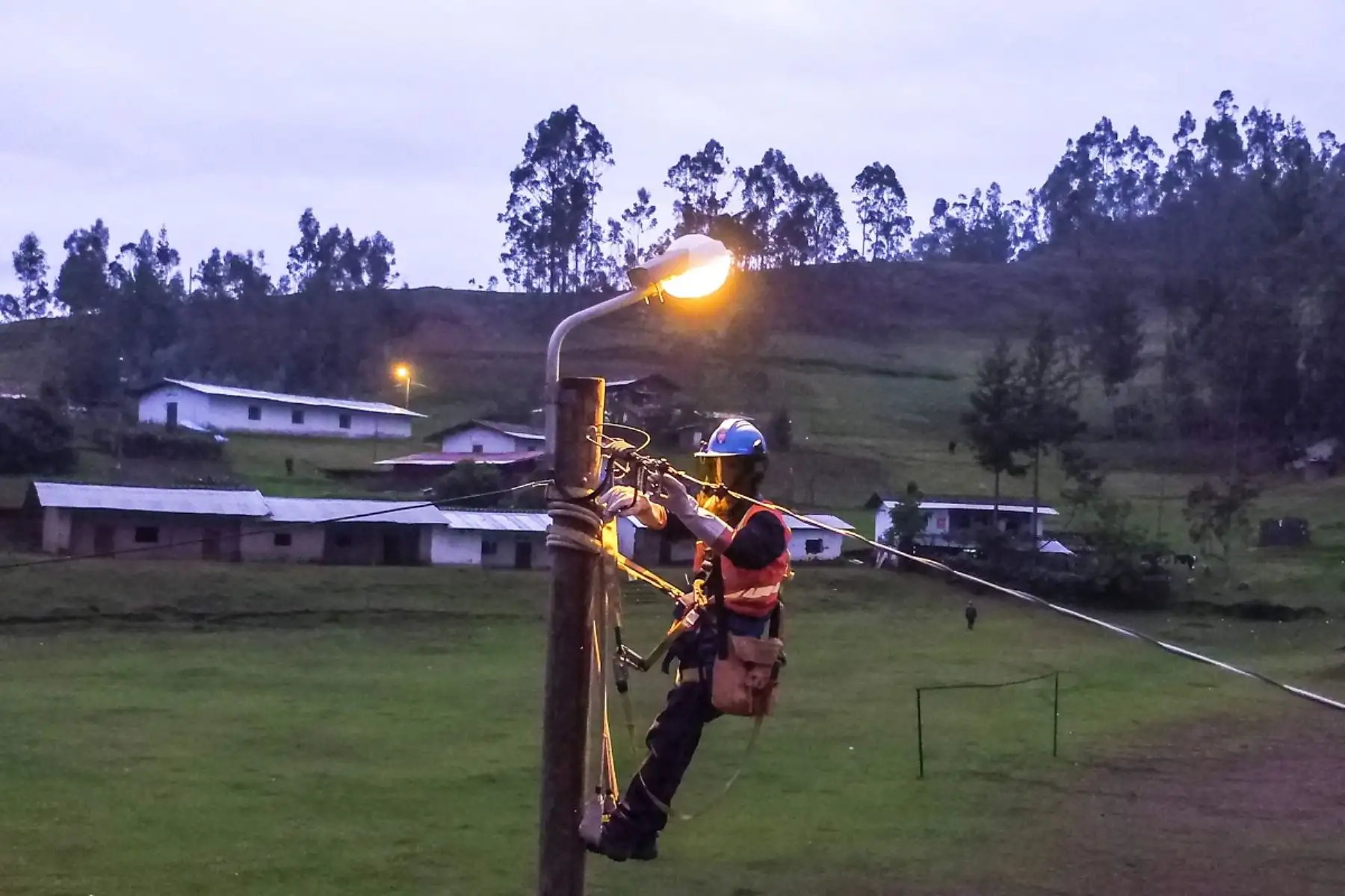 Electrificación rural. Foto: Cortesía.