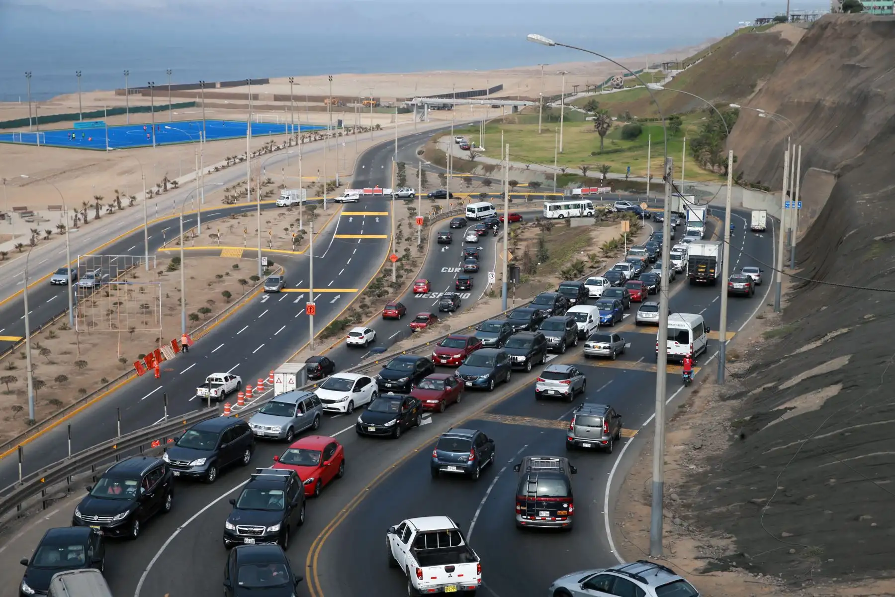 Inició la aplicación del plan de desvío vehicular en la Costa Verde para iniciar los trabajos de ampliación de la vía. .Foto: ANDINA/Norman Córdova