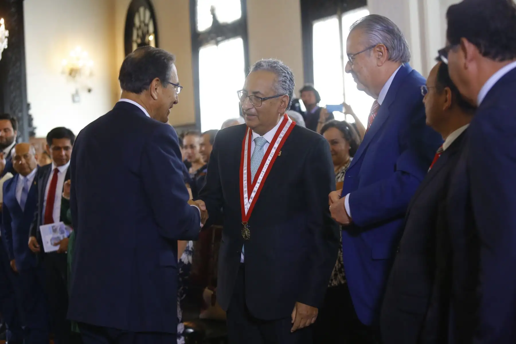 Jefe de Estado preside la ceremonia de Promulgación de las Leyes de Reforma Constitucional y el Decreto Supremo que establece el 2019 como el “Año de la lucha contra la corrupción y la impunidad".
Foto: ANDINA/Prensa Presidencia