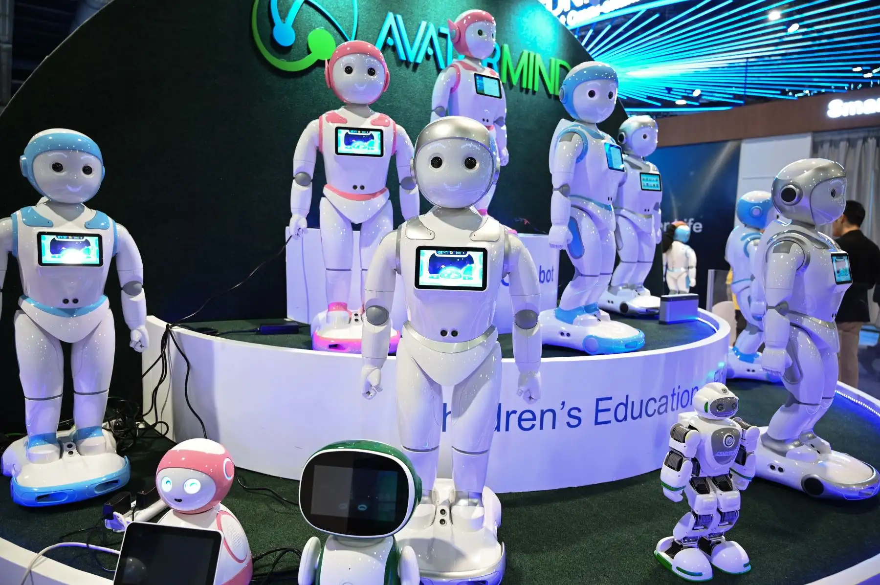 iPal smart AI  robots para la educación de los niños se muestra en el stand de AvatarMind en la feria de electrónica de consumo CES 2019, en el Centro de Convenciones de Las Vegas . AFP