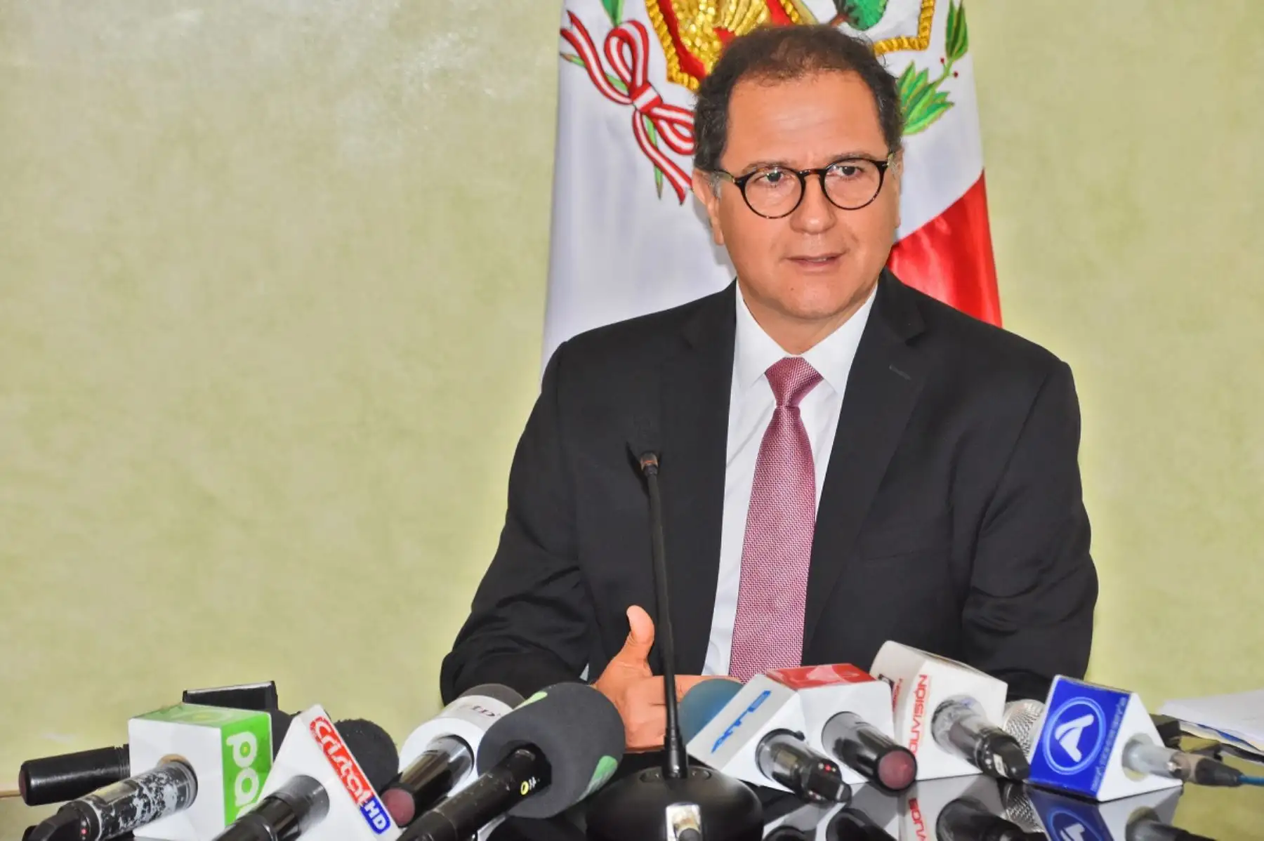 Ministro de Energía y Minas, Francisco Ísmodes. Foto: Cortesía.