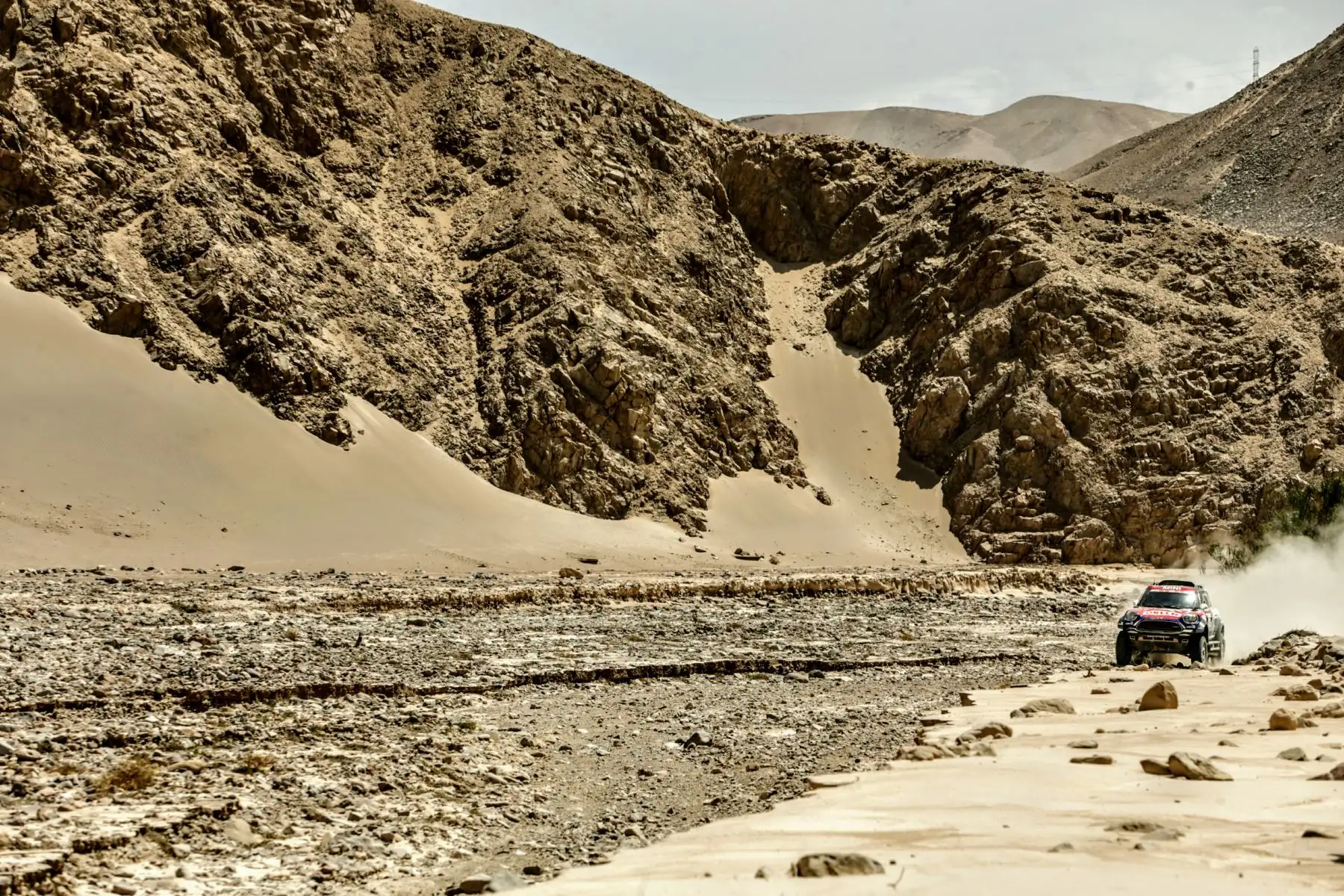Cuarto día del Rally Dakar 2019, desde Arequipa en modo marathon dentro del desierto de Moquegua. Foto: ANDINA/Luis Iparraguirre