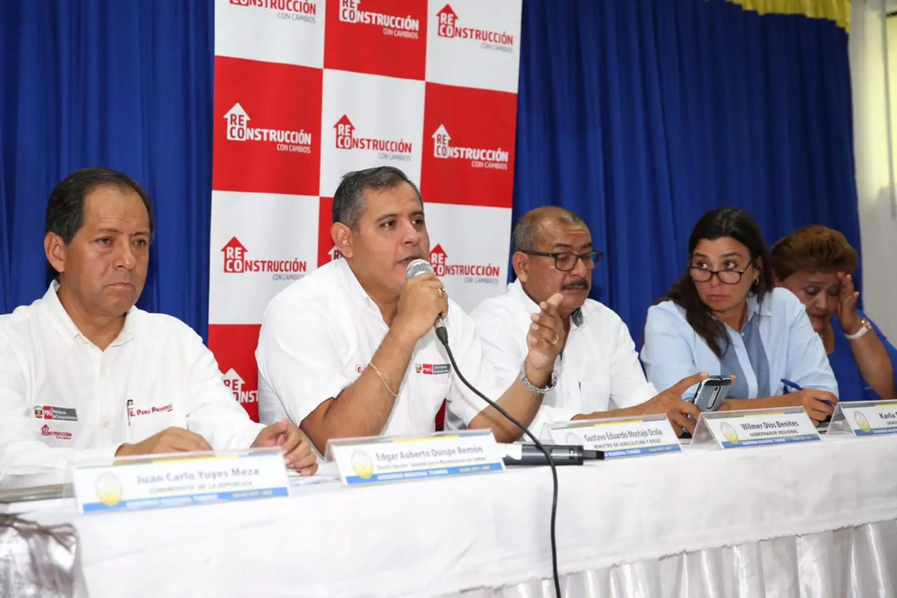 El titular del Minagri, Gustavo Mostajo, participó en sesión descentralizada en Tumbes, convocada por la comisión especial de seguimiento de la reconstrucción del Congreso.