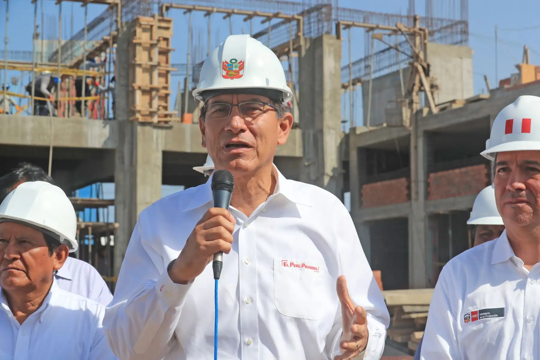 Jefe de Estado inspecciona obras de mejoramiento del Desembarcadero Pesquero Artesanal de Ilo. Foto: ANDINA/Prensa Presidencia