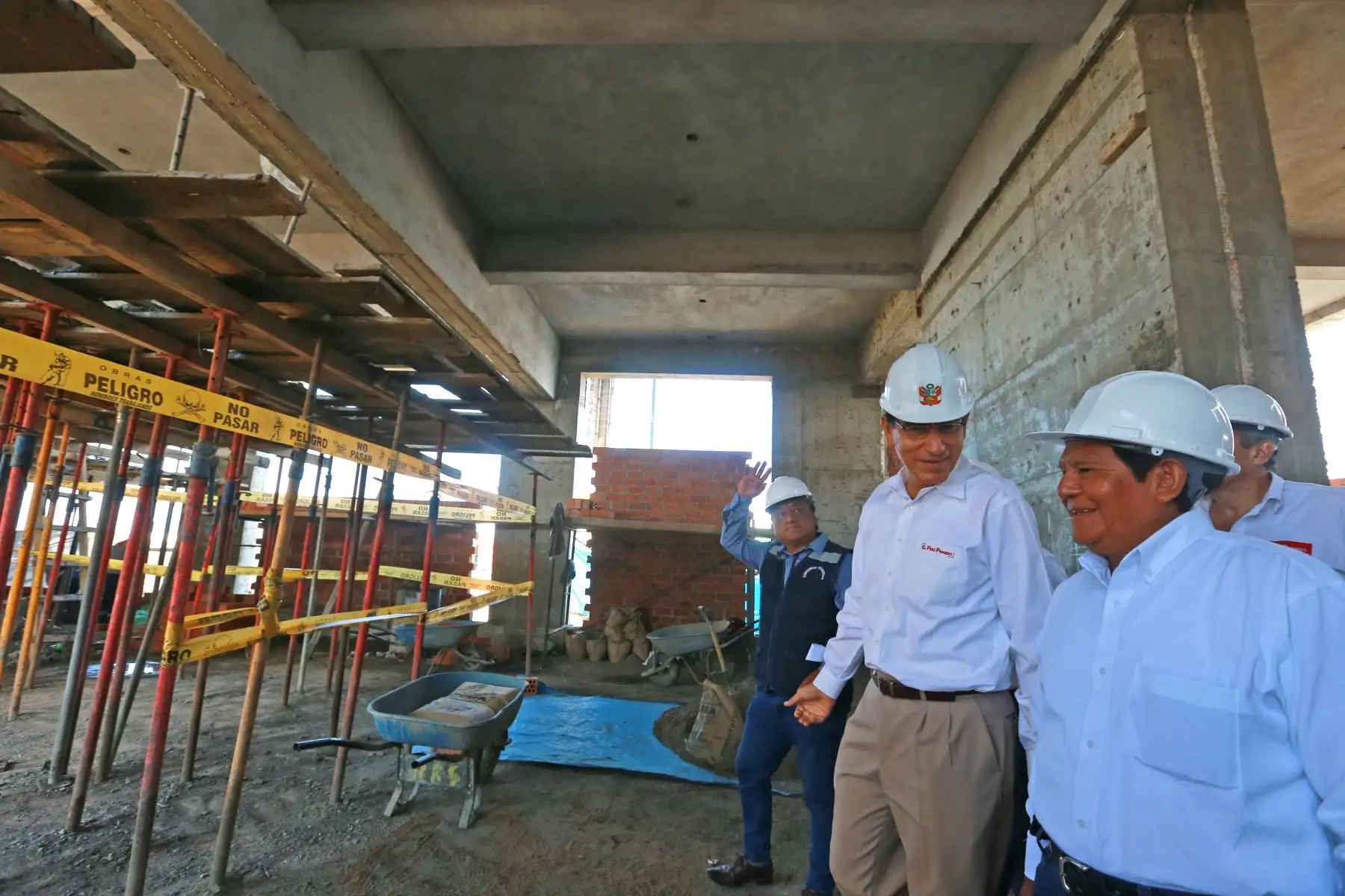 Jefe de Estado inspecciona obras de mejoramiento del Desembarcadero Pesquero Artesanal de Ilo. Foto: ANDINA/Prensa Presidencia