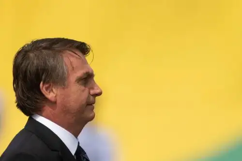 El presidente de Brasil, Jair Bolsonaro,durante el relevo de la dirección del alto Comando de la Aeronáutica, en Brasilia Foto: EFE