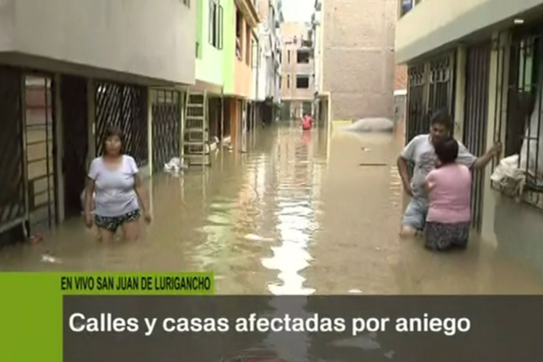Gigantesco aniego de aguas servidas afecta parte de San Juan de ...