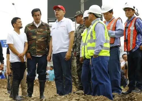 Presidente Martín Vizcarra coordinó acciones multisectorial para enfrentar aniego en San Juan de Lurigancho.