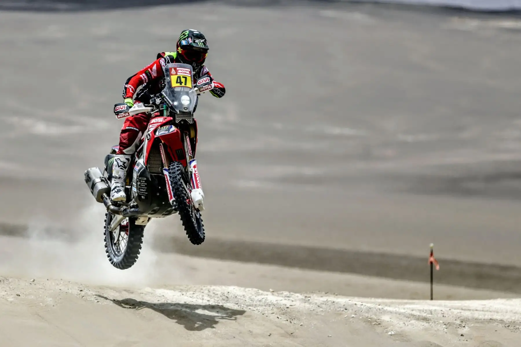 Sexta etapa del Dakar Arequipa - San Juan de Marcona, en el desierto de Tanaka. Foto:ANDINA/Luis Iparraguirre
