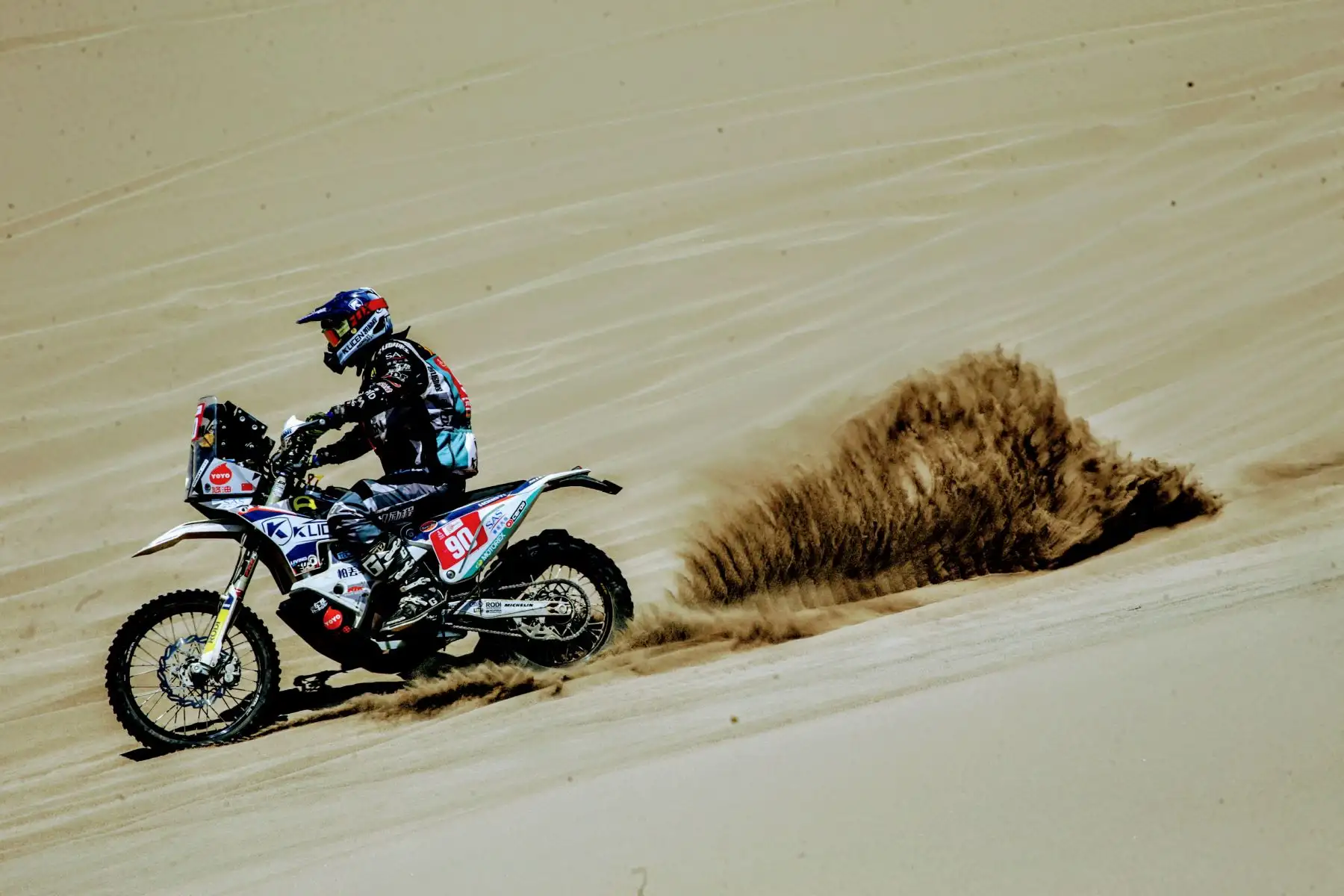Sexta etapa del Dakar Arequipa - San Juan de Marcona, en el desierto de Tanaca. Foto: ANDINA/Luis Iparraguirre