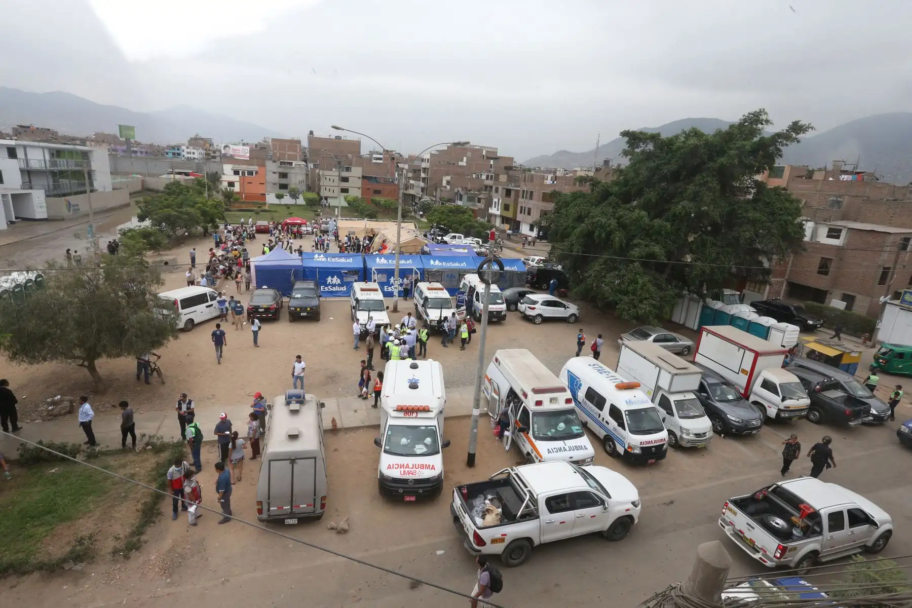 Urbanización Los Jardines de San Juan de Lurigancho, afectada desde ayer por un inmenso aniego de aguas servidas. Foto: ANDINA/ Vidal Tarqui