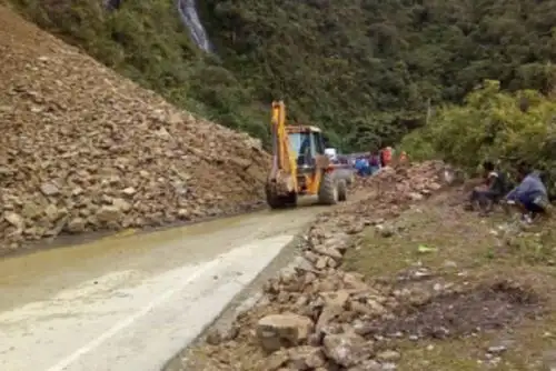 Las carreteras en las provincias y los distritos huanuqueños están dañadas y, por consiguiente, no son accesibles. Foto: ANDINA/Difusión