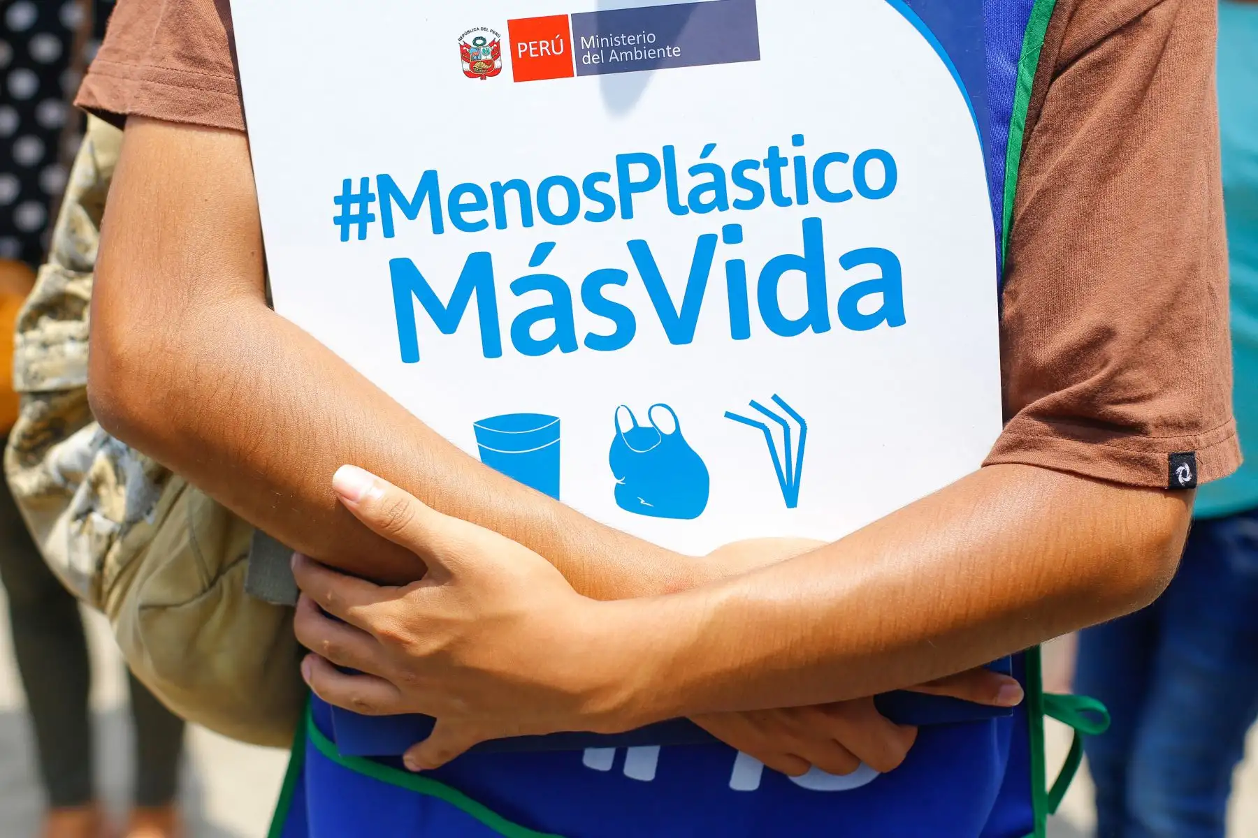 Jefe de Estado supervisa el desarrollo de la jornada de educación y sensibilización ambiental “Playas Limpias 2019" en el Balneario de Pucusana. Foto: ANDINA/Prensa Presidencia