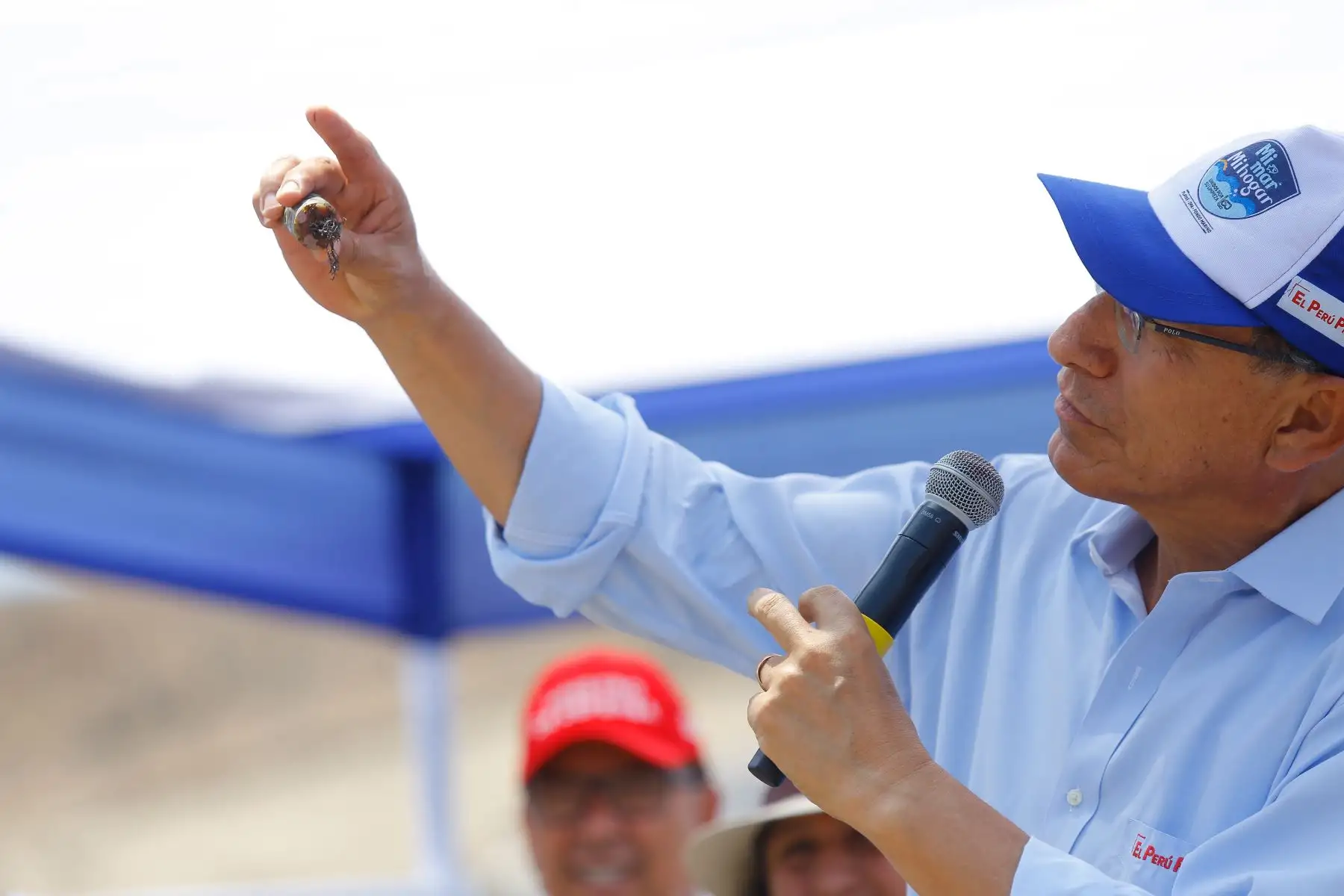 Jefe de Estado supervisa el desarrollo de la jornada de educación y sensibilización ambiental “Playas Limpias 2019" en el Balneario de Pucusana. Foto: ANDINA/Prensa Presidencia