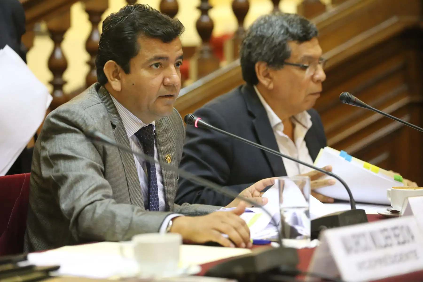 Comisión de Fiscalización del Congreso, presidido por el congresista  Luis López Vilela (FP)