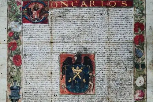 El Ministerio de Cultura declaró como Patrimonio Cultural de la Nación a la Real Cédula que otorga el Escudo de Armas a la ciudad de Trujillo, capital del departamento de La Libertad.