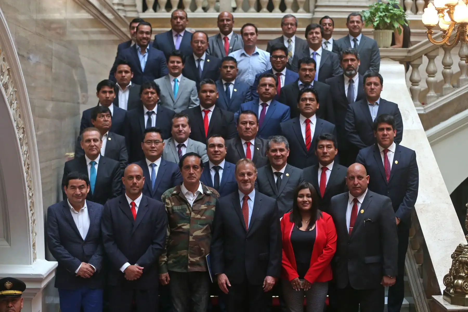 Jorge Muñoz y alcaldes distritales de Lima firmaron pacto contra la corrupción. Foto: ANDINA/Vidal Tarqui