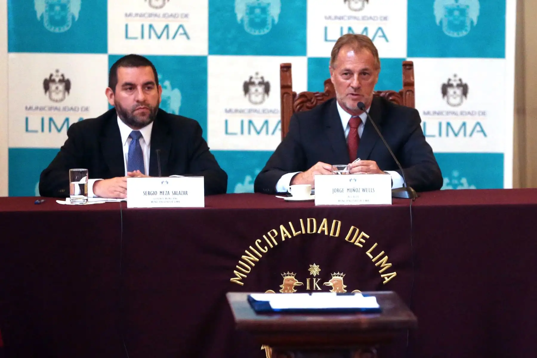 Jorge Muñoz y alcaldes distritales de Lima firmaron pacto contra la corrupción. Foto: ANDINA/Vidal Tarqui