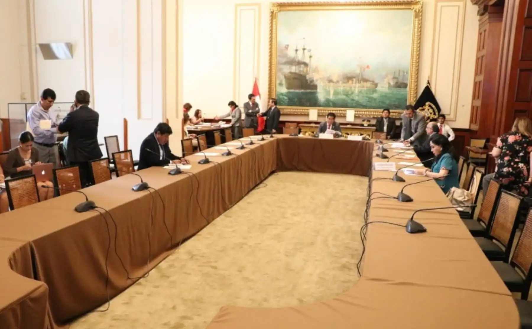Comisión de Justicia del Congreso no sesionó por falta de quórum.