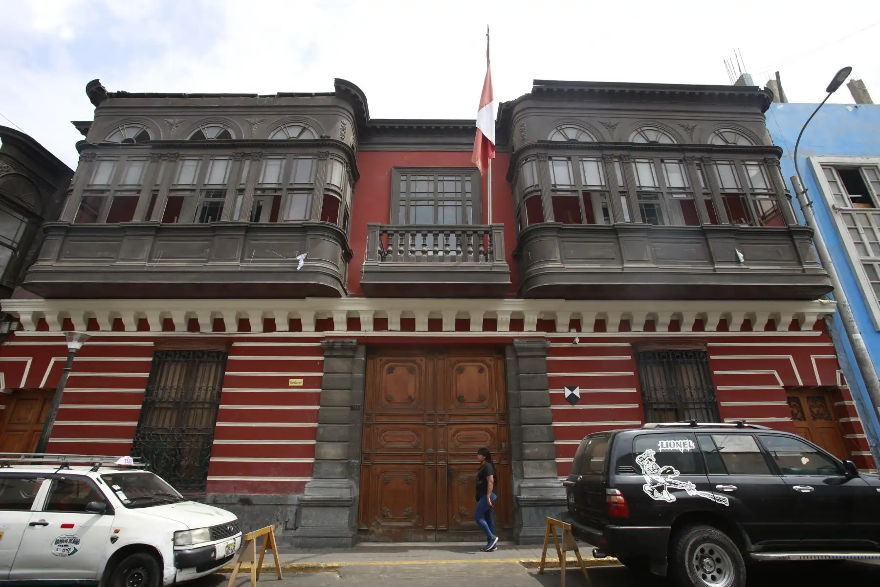 Casona Canevaro en Barrios Altos, muestra los clásicos balcones de la época republicana que adornan las calles de Lima. Foto: ANDINA/Nathalie Sayago