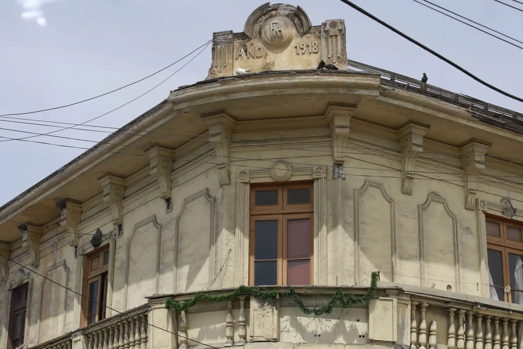 Detalle de fachada en casona ubicada en Barranco, muestra el año de su edificación en 1918. Foto: ANDINA/Nathalie Sayago
