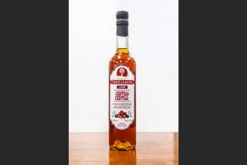 Innovan con licor de camu camu elaborado con cortezas amazónicas medicinales. ANDINA/Difusión