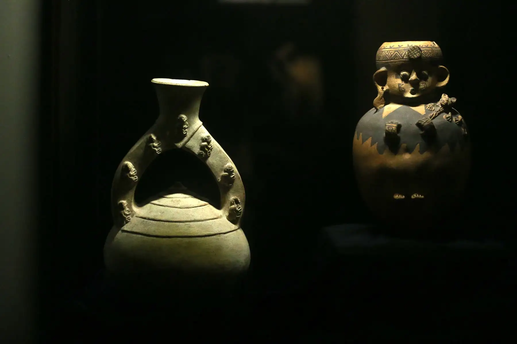 Los cuchimilcos, encontrados por lo general en contextos funerarios, podían tener diferentes características que, se sospecha, hacían referencia a la persona enterrada junto a ellos.  Foto: ANDINA/Vidal Tarqui