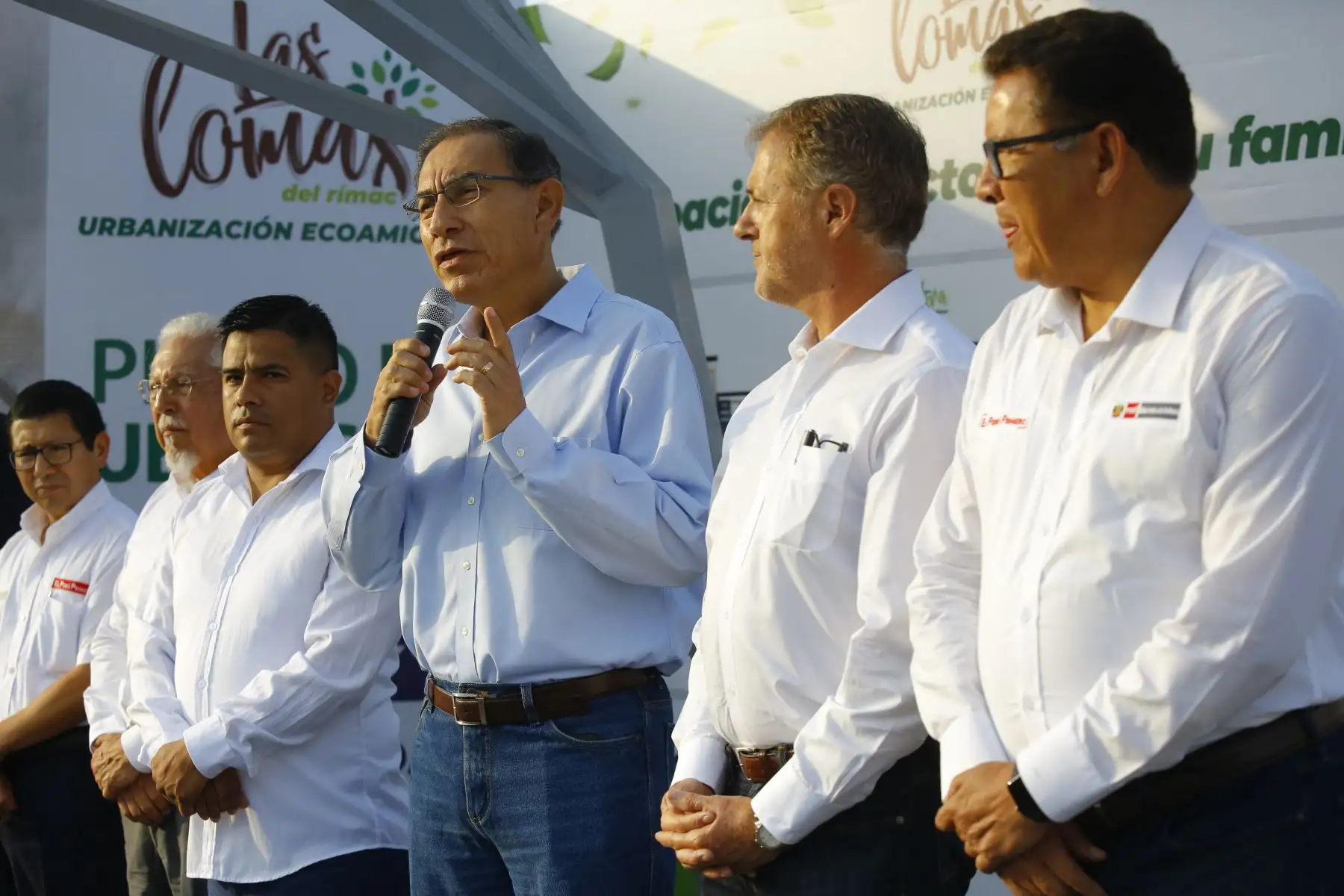 El presidente del República, Martin Vizcarra, junto a ministros de estado, preside lanzamiento del proyecto La Alameda del Rímac, iniciativa que comprende la construcción de 5984 viviendas.Foto: ANDINA/Prensa Presidencia