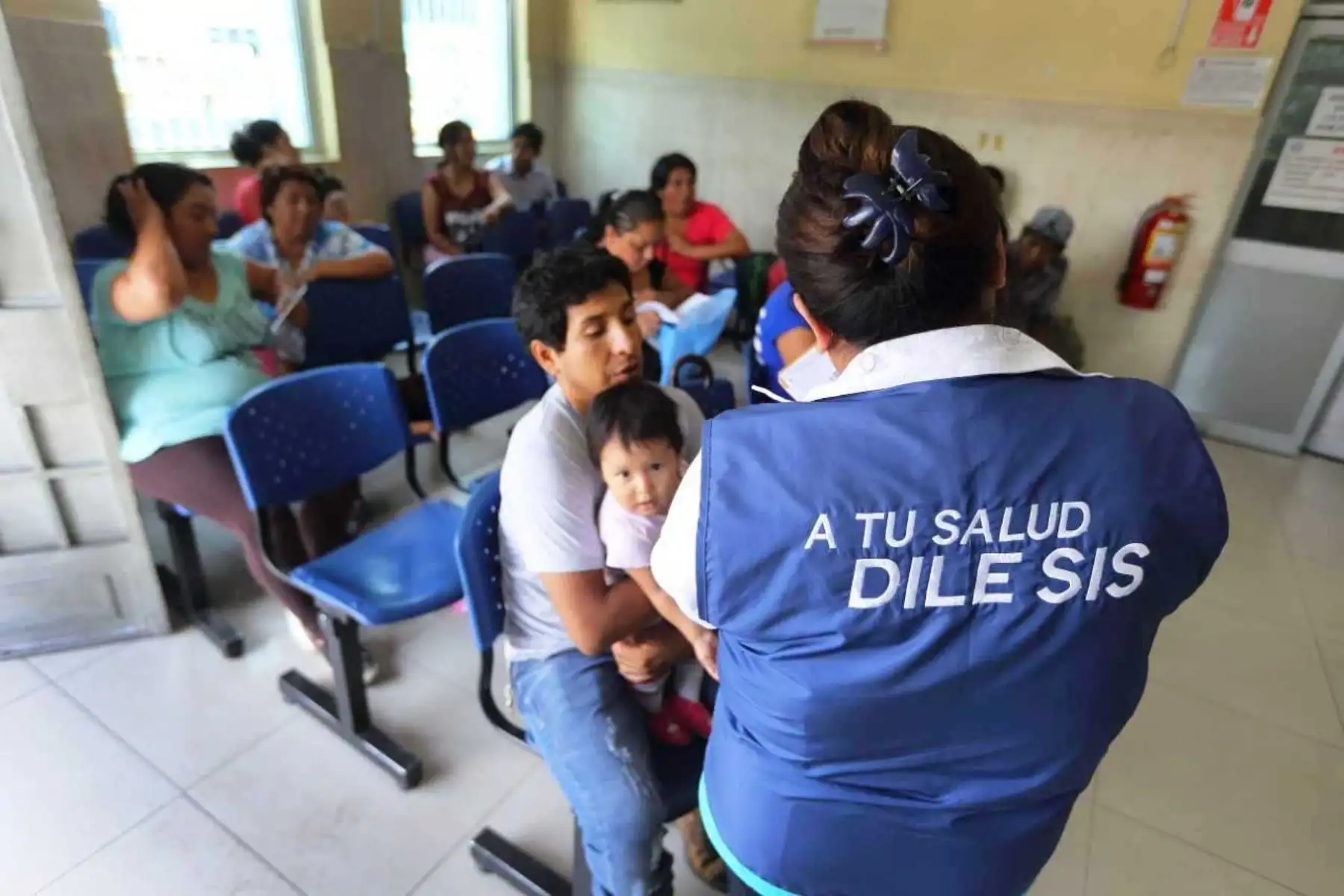 La transferencia de recursos es para mejorar la calidad de atención de los asegurados.Foto:  ANDINA/Difusión