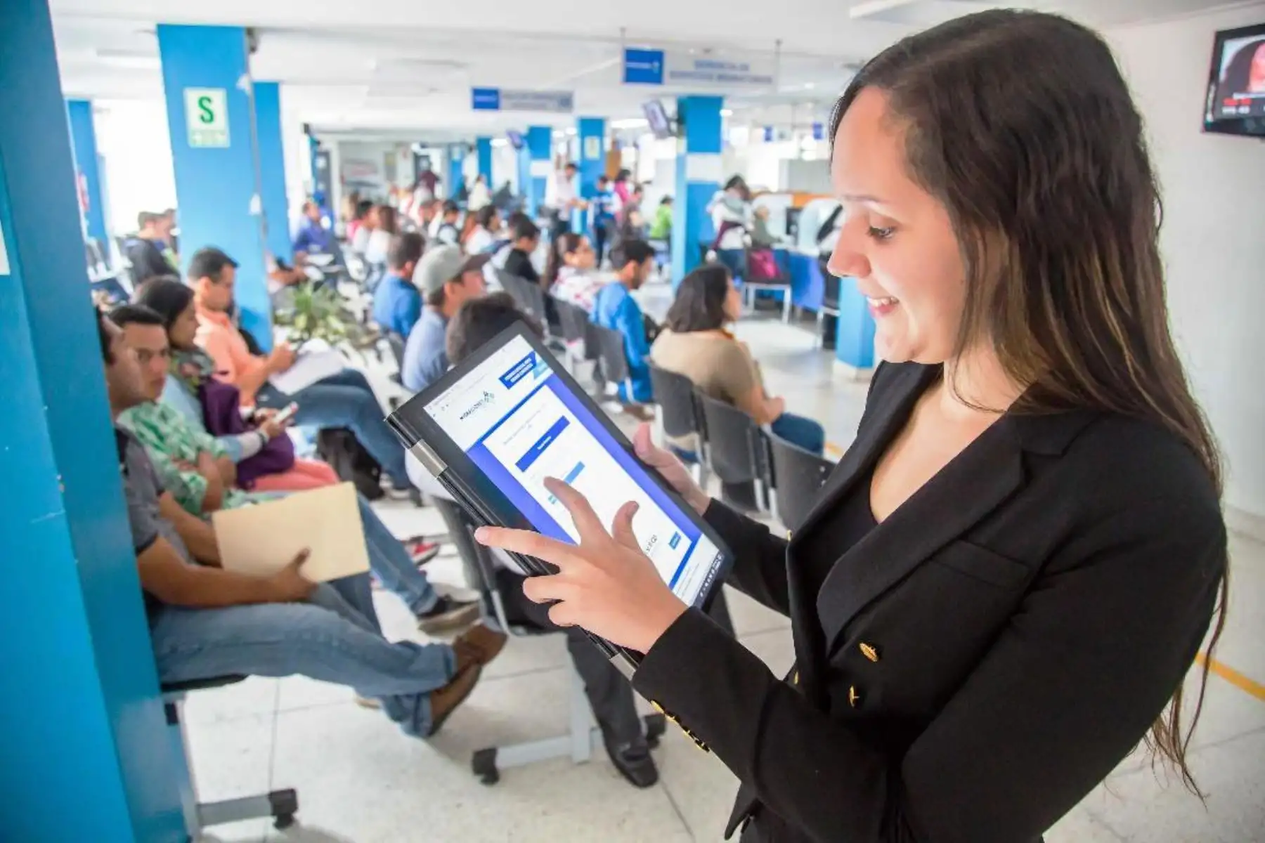 Migraciones: 275 mil extranjeros realizaron trámites a través de Internet. Foto: ANDINA/Difusión.